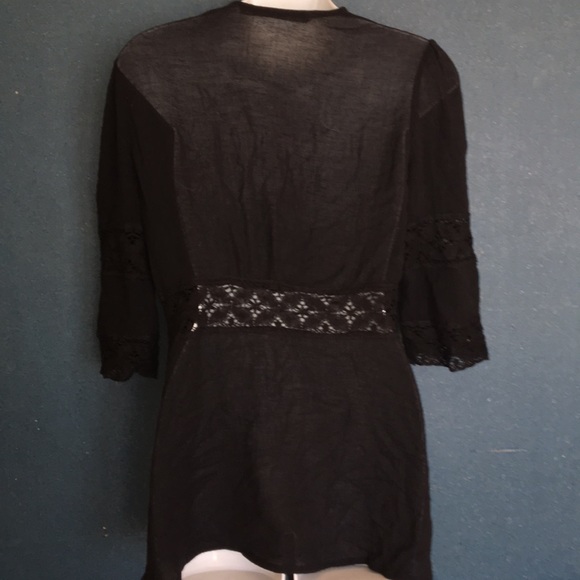 12 street by Cynthia Vincent size small open front - Picture 6 of 6